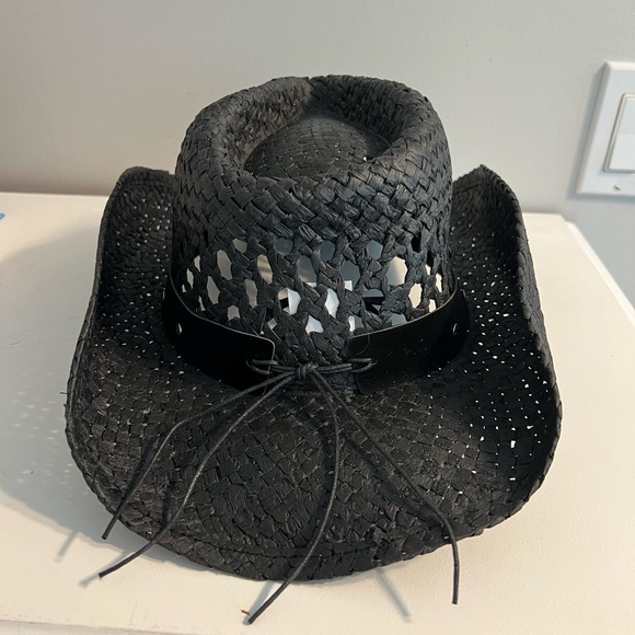 Black Cowboy Hat with Bull Skull Accent - Fashion Nova - Picture 2 of 3